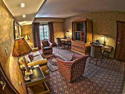 Bertram Inn And Conference Center Aurora Luaran gambar