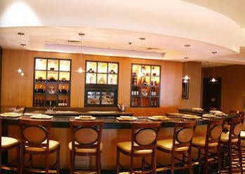 Bertram Inn And Conference Center Aurora Luaran gambar